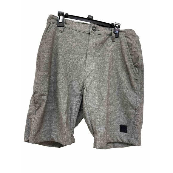 NWT Sz 30 Men’s Vintage 1946 Gray Shorts. Moisture Wick, Quick Dry. Pockets - Picture 1 of 5